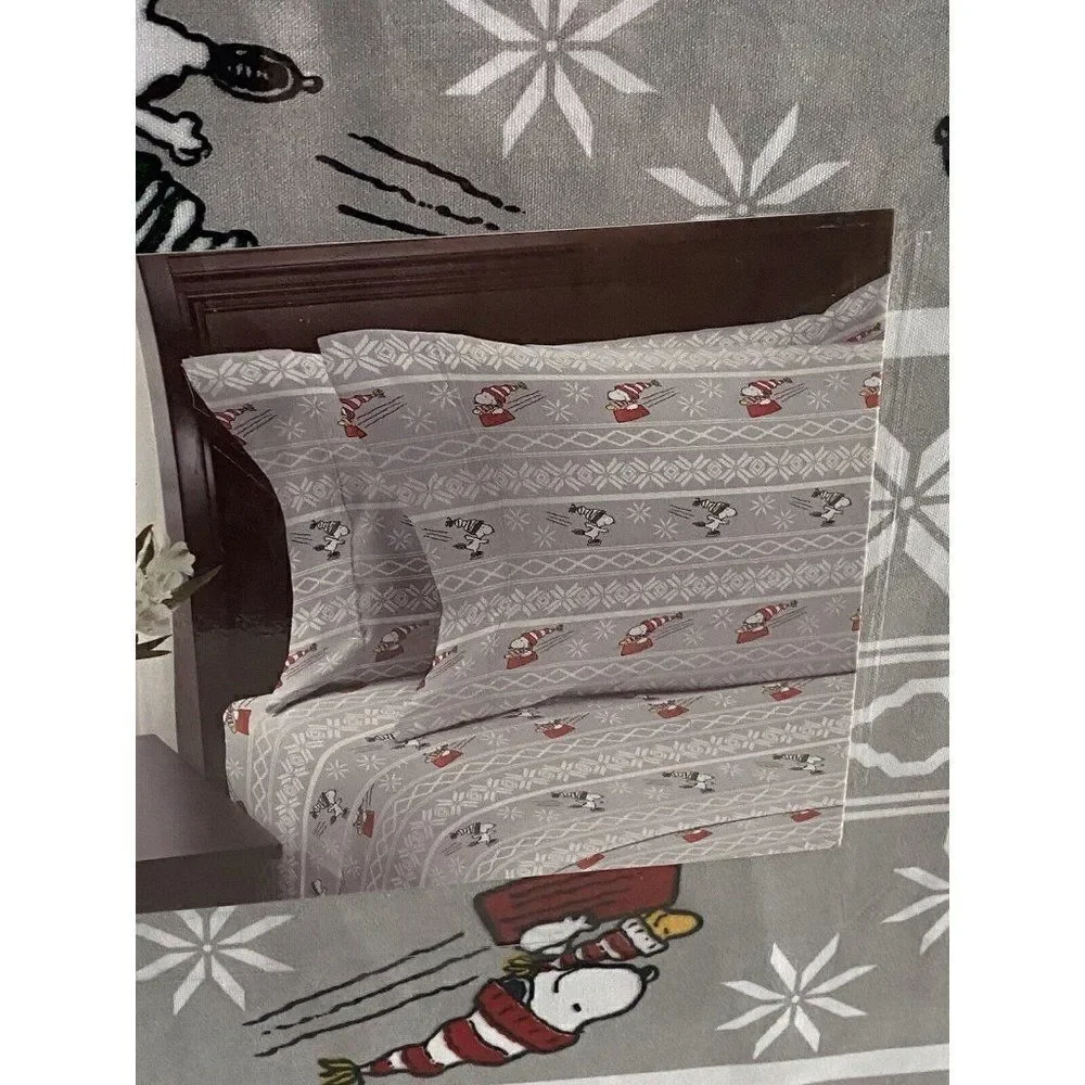 Peanuts Snoopy Sledding Ice Skating‎ Winter Queen Size Super Soft Sheet Set NEW